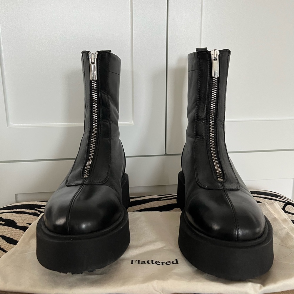 Flattered Alma leather boot size 38